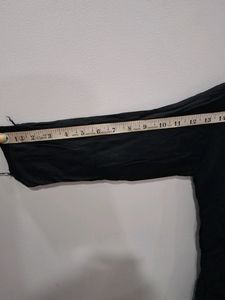 Black Cotton Shirt With Elbow Leghth Sleeves