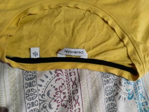 Calvin Klein Yellow Tshirt With Legging