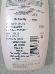 Aveeno Daily Moisturizing Body Wash