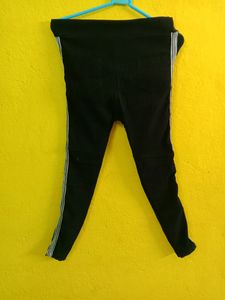 Girls Leggings.