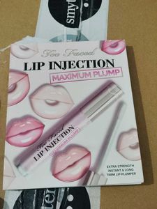Too Faced Lip Injection