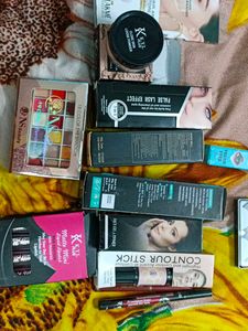 HD High Coverage Waterproof Makeupkit Pack Of 16