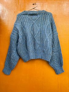 Blue Cropped Sweater With Yellow Threads