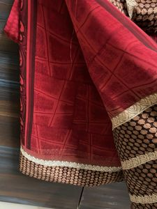 brown and red shade saree with blouse