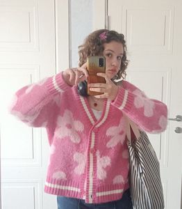 Pintresty 🌸Oversized Cardigan Fb Sister Story