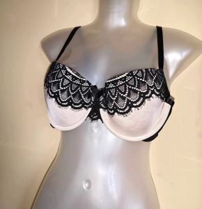 Size 38B 🎁Buy 2 Get 1 Free 🎁 Elegant Lace Bra