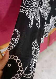 Paisley Thread Work Top