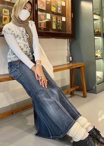 Vintage Y2K Fishtail Maxi Denim Skirt