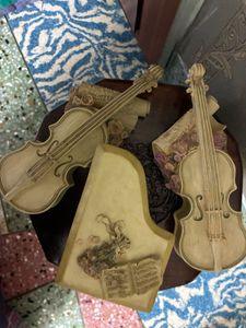 Combo of Musical Instruments Decor