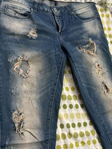 Ripped & Distressed Jeans