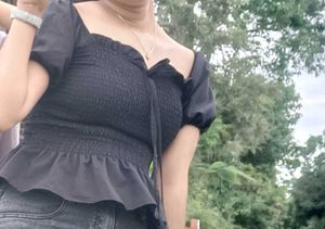 New Arrival Crop Top For Women