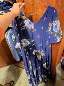 Navy Blue Floral Dress|Flowy &amp; Lightweight Size XL