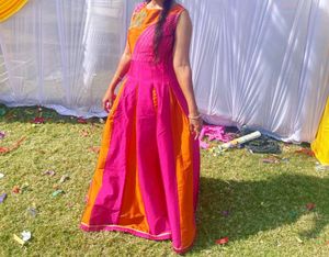 One Pics Ethnic Gown 🧡