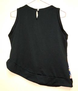 Assymetrical Sleeveless Floral Top