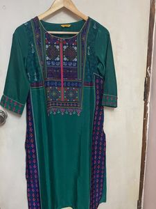 Aurelia Kurta
