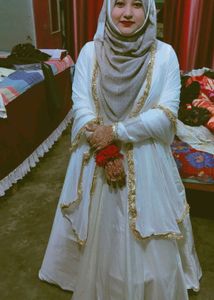 Elegant White &amp; Gold Ethnic Gown