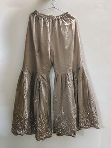 3 PIECE PARTY WEAR ETHNIC SHARARA SUIT , GREY COLOUR