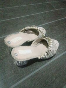 Elegant Olive Velvet Mules