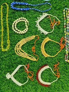Pack Of 12 Chains With Beads