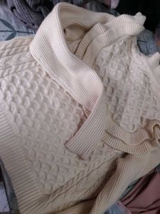 New Arrivals 00&#39;s Ivory frill design knit sweater