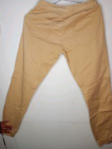 TAN COLOUR COTTON PANT.