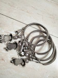 Metal Bangle Set