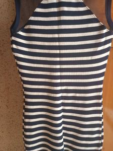 sale !!blue white strip dress 👗