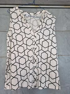 Semi Formal Sleeveless Top