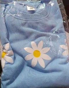 Daisy Flower Light Blue Sweatshirt
