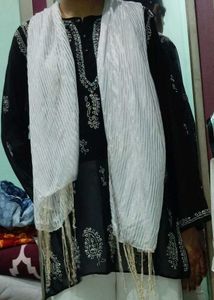 Striped Throw Scarfwith Fringed Edges