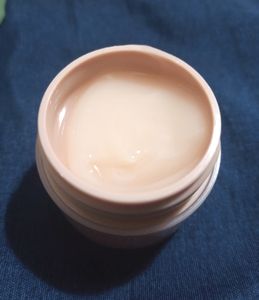 Clinique Moisture Surge