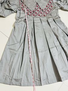Beyond The Grey Pleated Dress 👗😍