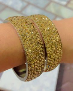 BANGLES