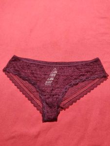 Victoria Brief Size M