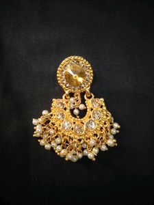 Gold Plated Bridal White Stone Earrings Maang Tika