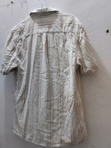 Shirt With Stylish Collar And Modern Look