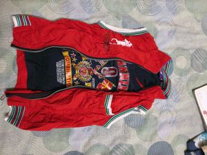 Red t shirt cum attached jacket for 4-6 years