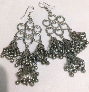 4 Earrings Set