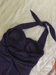 Black One Piece Swimsuit Bust 32(stretchy)