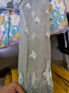 Elegant Grey Lucknowi Kurta