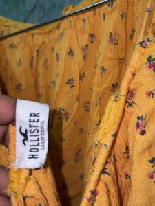 Floral Off-Shoulder Top