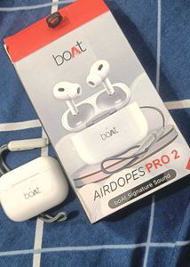 Boat Airdopes Pro 2 - White