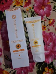 Sophistique Vitamin C Facewash 100ml 🧡🍊