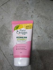 Pure Origin VitC Combo of Facewash+ Face cream