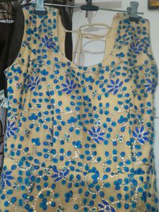 Partywear Gown For Women