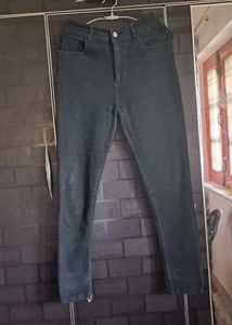 Skinny Jeans For Women