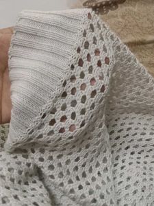 Stylish White Knit Top for both winter &amp; summer al