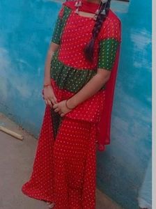 Women Kurti M