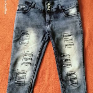 Ripped Jeans For Girls