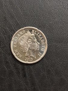 Newzeland And Nitherland Coins
